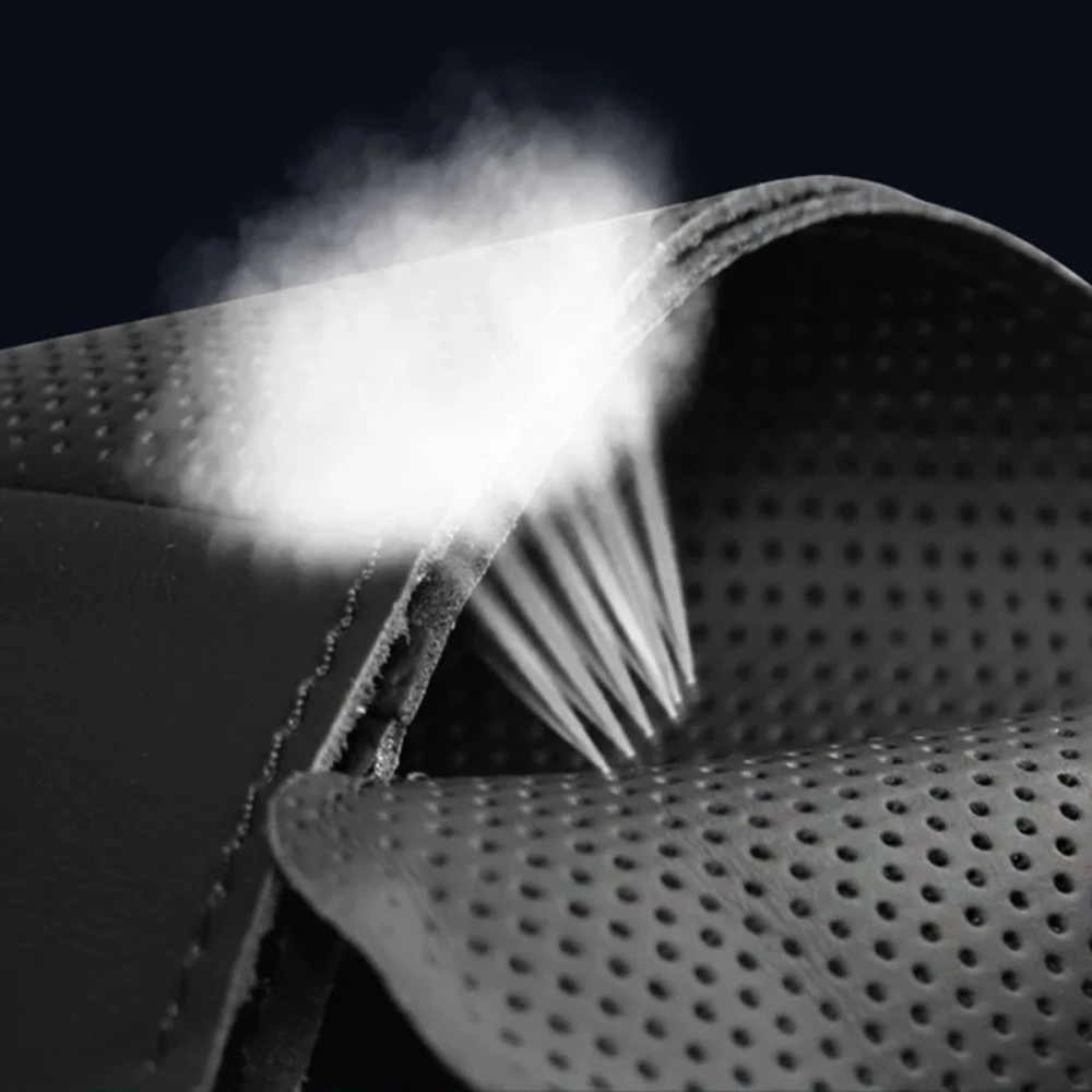 Hand-Sewn Steering Wheel Cover | Elegant Protection for Your Steering Wheel