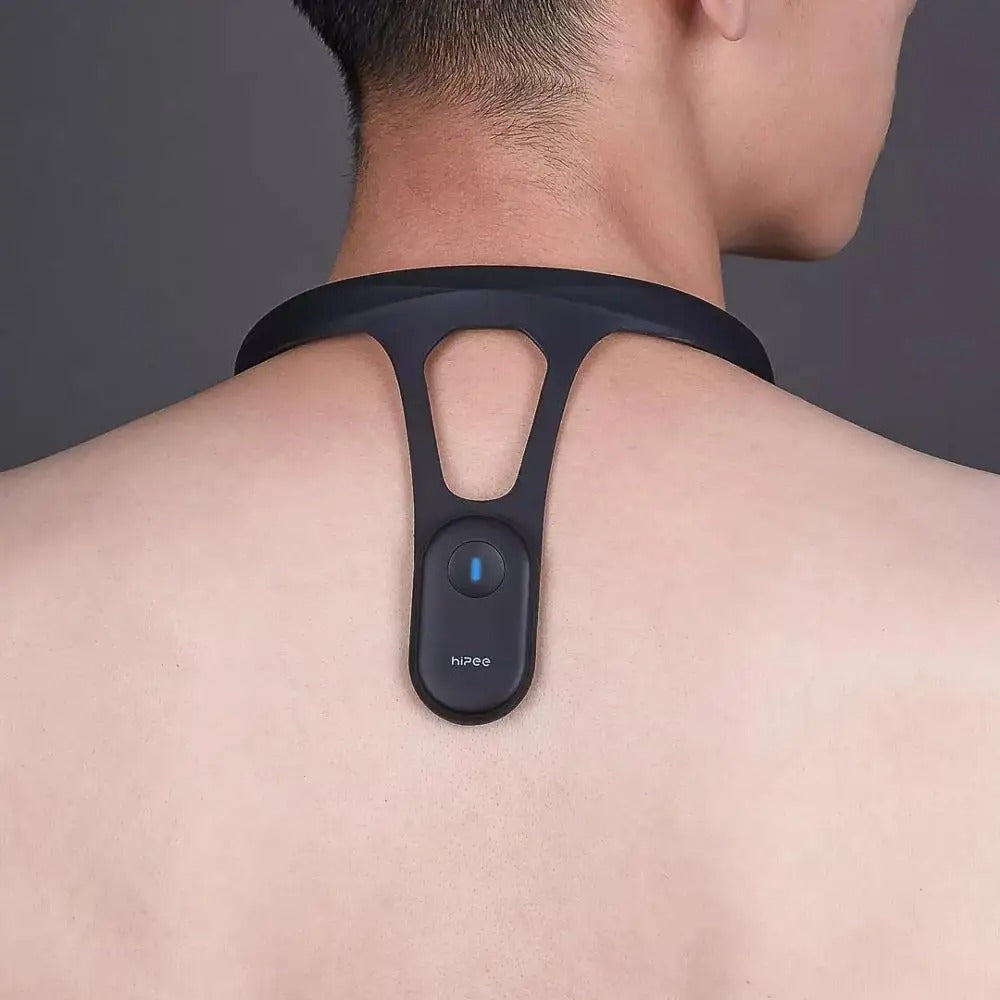 Smart Posture Correction Device with Real-Time Back Monitoring Trainer