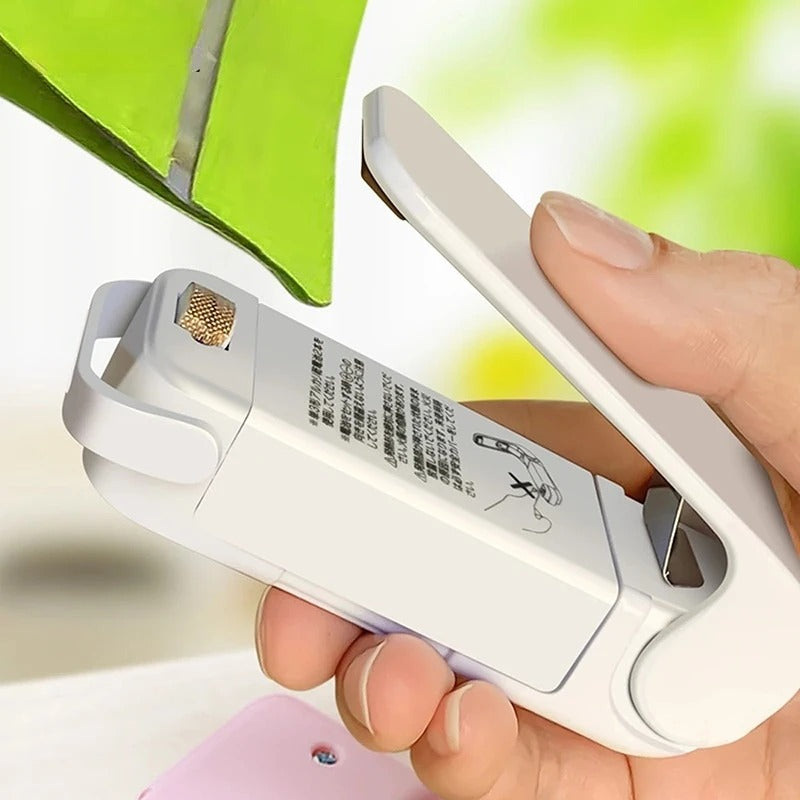 Mini Heat Bag Sealing Machine Portable Food Bag Sealer