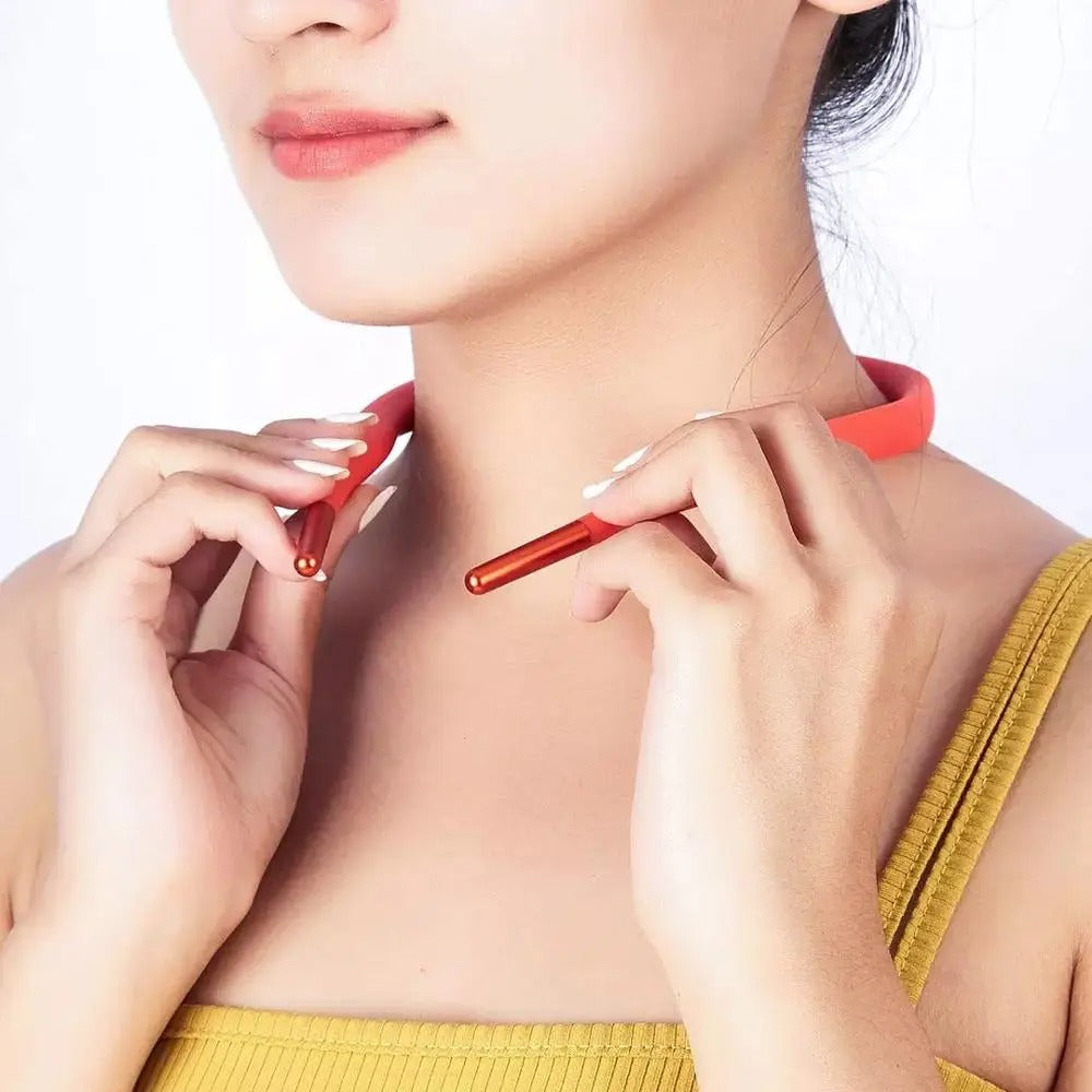 Smart Posture Correction Device with Real-Time Back Monitoring Trainer